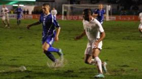 مدرب البوسنة و”ليكيب” يتحدثان عن رداءة أرضية ملعب “5 جويلية”