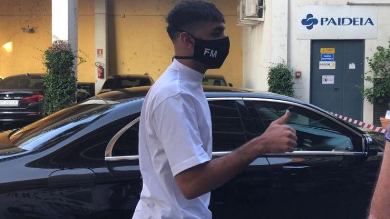 بِالفيديو: فارس يُجري فحصَين طبّيَين بِروما