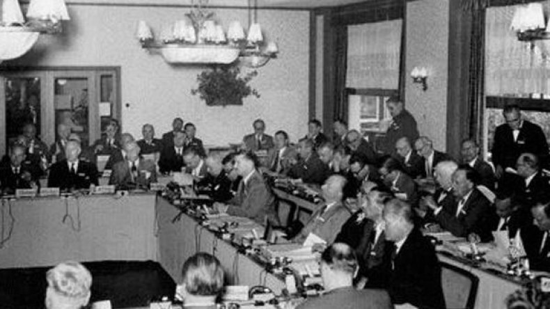 نادي بيلدلبرغ.. الحكومة السرية العالمية