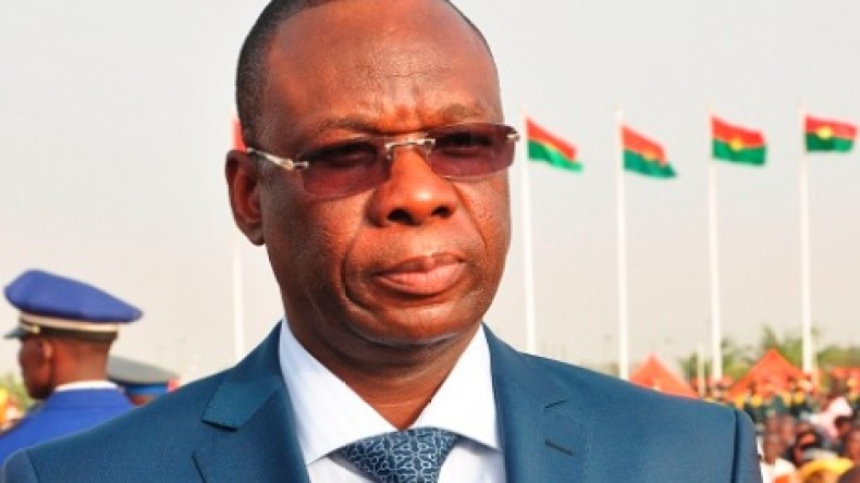 الوزير الأول البوركينابي: مبروك لـ “الخضر”