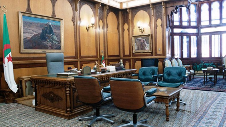 البرلمان بغرفتيه يجتمع هذا الثلاثاء.. ونواب وسيناتورات يهدّدون بالمقاطعة