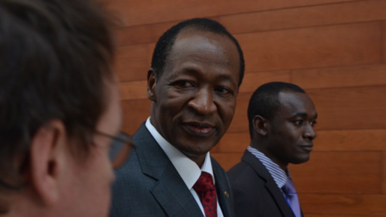 الجزائر مسحت ديون بوركينا فاسو والشاذلي ساهم في نسف إسم فولتا العليا