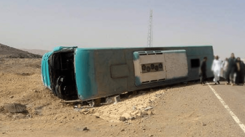 إصابة 25 شخصا في انحراف وانقلاب حافلة بالمسيلة