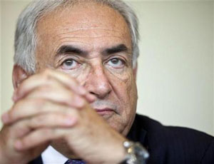 World to emerge from crisis “early 2010”