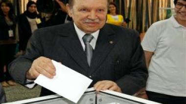 Bouteflika vote à El Biar