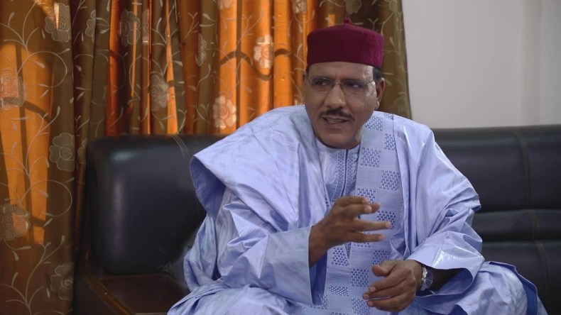 انتخابات النيجر: بازوم يتقدم منافسيه في السباق الرئاسي