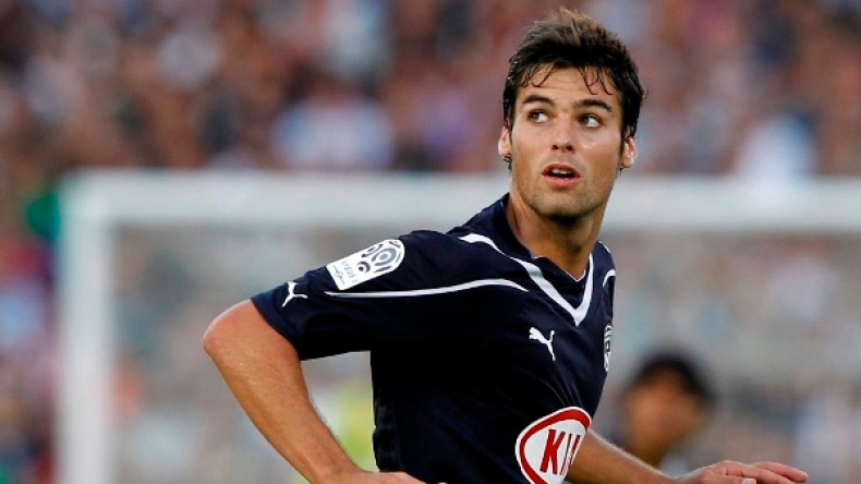 إبن غوركوف “فتنة” لنساء لاعبي منتخب فرنسا!