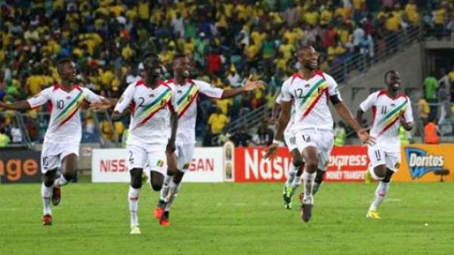 كايتا ودياوارا “ظابطان متمرّدان” داخل “ثكنة” منتخب مالي