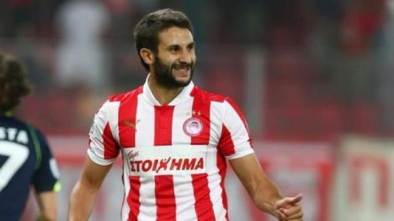 5 فرق تريد جلب عبدون