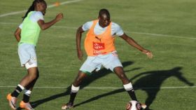 لاعبان من جنوب إفريقيا سيغيبان عن مواجهة “الخضر”