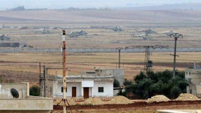معارضون يسيطرون على مطار عسكري في حلب