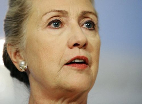Syrie: Clinton appelle l'armée à placer l'intérêt du pays avant  celui du régime