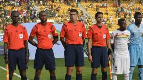 “شارف” حكما لمباراة فرنسا والباراغواي