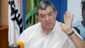 مسيرة للمطالبة برحيل حناشي يوم 18 أفريل