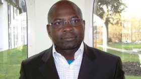 مسؤول كروي كاميروني يشيد بقوة “الخضر”