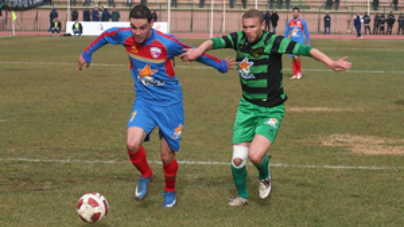 شباب باتنة ينجو من عقوبة الملعب وبوشوك يغادر الجزائر نهاية الشهر