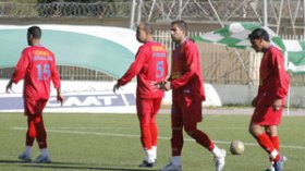 الكاب يبقى قويا فوق ميدانه