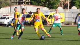 شبيبة القبائل تفوز على البرج وتتمسك بالثالثة