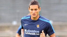 كادامورو: أتمنى المشاركة في “الكان” وانتظرت دعوة خاليلوزيتش بشغف