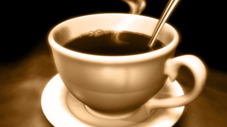 الجزائري يشرب مادة سوداء اللون لا علاقة لها بالقهوة