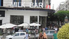 مقاهي النخبة والمثقفين .. من إنتاج الأفكار إلى النميمة السياسية