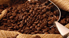 دفع فاتورة بأكثر من 2500 مليار لاستيراد 127 ألف طن من البن للجزائر