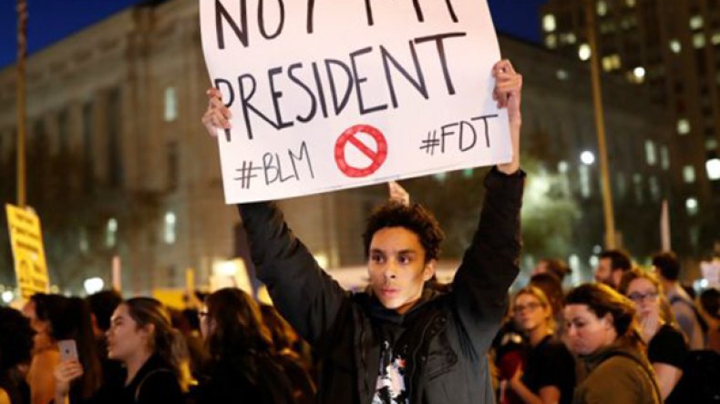 دعواتٌ على تويتر لانفصال كاليفورنيا عن أمريكا! ‏