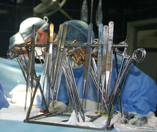 Des médecins et des responsables « volent » les médicaments de nos hôpitaux