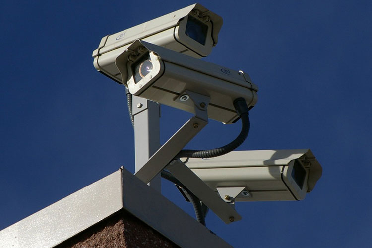 Algeria: Projected installation of network of surveillance cameras at 11 trading harbours for security purposes