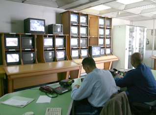 Algeria defence ministry keeps watch on surveillance cameras