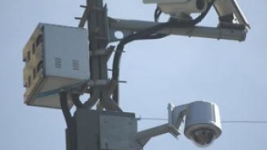Surveillance Cameras save two kids from being kidnapped in Algiers