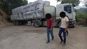 يغلق طريق بجاية – سطيف بشاحنته ليومين احتجاجا على سحب رخصته
