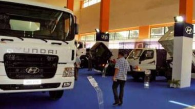 Près de 60 entreprises au 5e Salon du véhicule utilitaire et industriel à Oran
