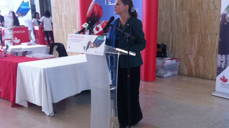 1055 طالب جزائري سجلوا بمعاهد كندية سنة 2015