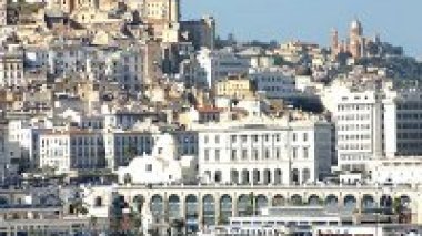 Près de 200 milliards DA pour la modernisation de la capitale