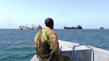 Algeria Urges Releasing Navigator Hostages in Somalia