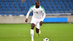 لاعب سنيغالي: اسمحوا لي بِمواجهة الجزائر وأدفع مليونَي أورو