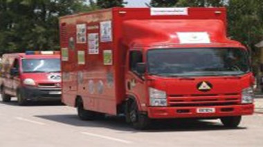 Une caravane de sensibilisation aux risques liés à la période estivale sillonne 33 wilayas
