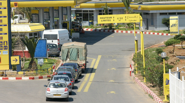 Hausse des prix du carburant: l’Exécutif table sur 6.100 milliards