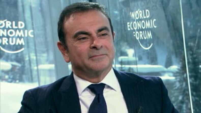 مشروع مصنع “رونو” للسيارات في الجزائر سينجز قريبا