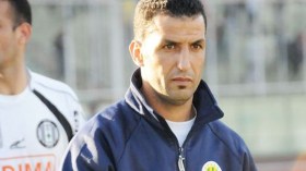 الضغط على كاروف يشتد وحديث عن مدرب فرنسي لخلافته