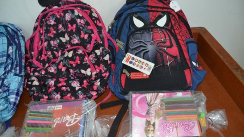 1.2 مليار لاقتناء 1400 حقيبة مدرسية للتلاميذ المعوزين بالبويرة