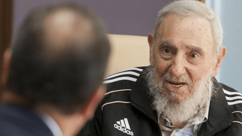 الموقار تقف وفاء لكاسترو، وياحي تؤكد على أن الحدث فرض نفسه