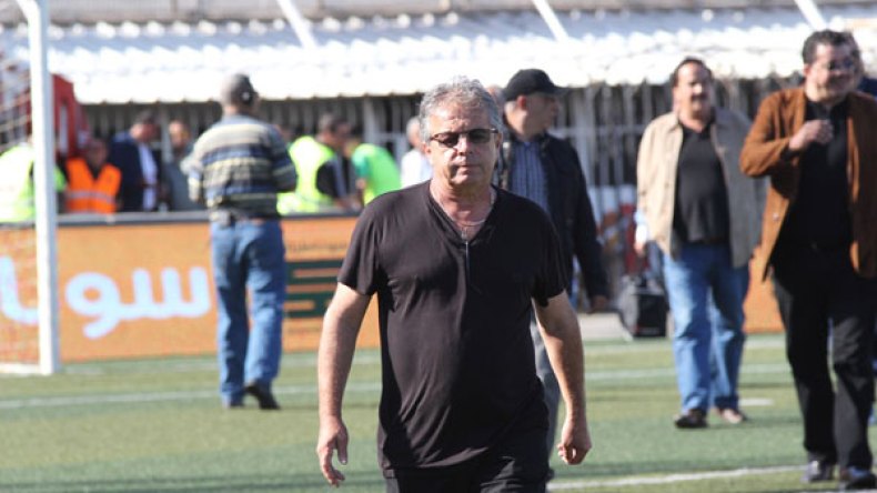 كافالي رسميا مدربا “للحمراوة” لموسم أخر.. وأرمون مساعدا له