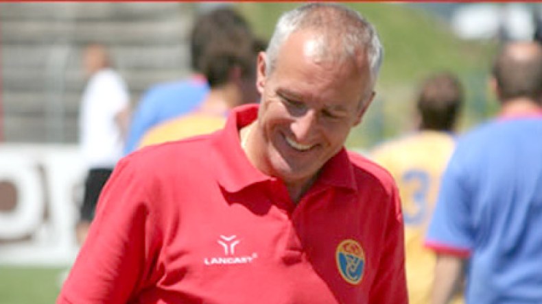 الإيطالي جياني ديلا كاسا مقترح لتدريب شبيبة القبائل