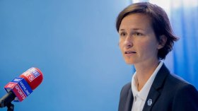 عمروش حاول إطفاء “سخط” بلماضي بِإرسال ألمانية تنوب عنه!