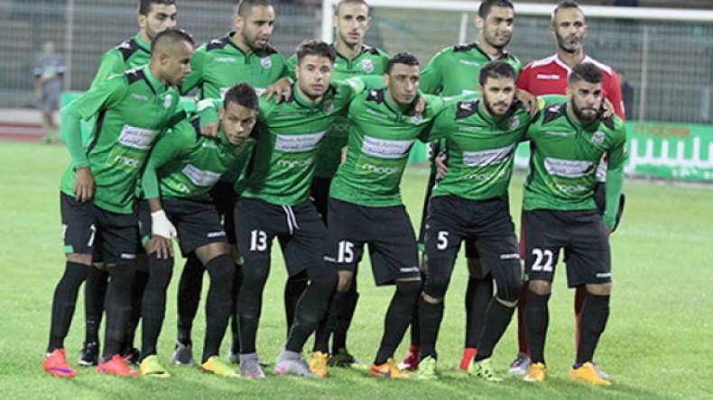 مانوتشو يصر على اللعب للسنافر وحداد يمانع!