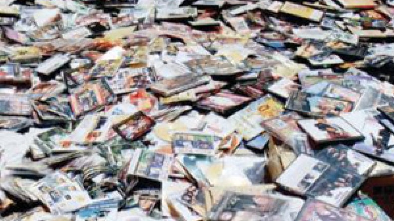 الجزائر وكندا وأندونسيا..بطلات القرصنة الفكرية