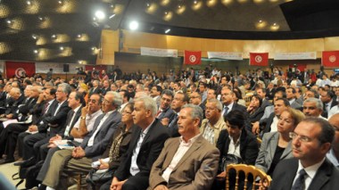 Tunisie: dialogue  pour parvenir à un consensus sur les prochaines échéances électorales