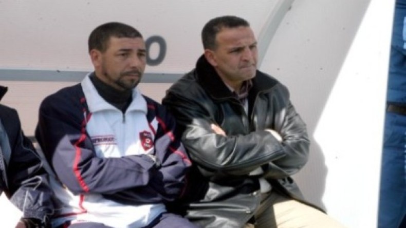 إيقاف مدربي عين الفكرون والخروب